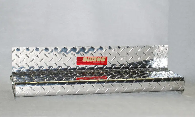 Owens Products Classicpro Diamond Running Boards – 4-Inch Width, Aluminum, Fits 1987–1998 Ford F-Series & 1997–1998 F250/F350 Hd 1